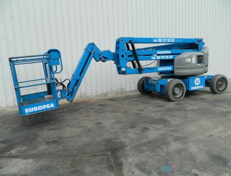 Plataforma Articulada Electrica GENIE Z45-25JDC