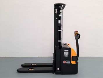 Apilador Electrico conductor a pie MB FORKLIFT ES16-16WA (3F450)