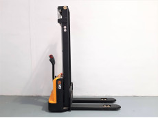 Apilador Electrico conductor a pie mb forklift ES12-12ES (2S360) - 2405025 | Europea de Carretillas