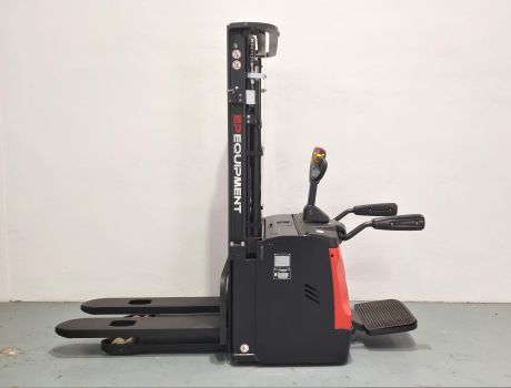 Apilador Electrico con plataforma MB FORKLIFT ES16-RSL (Litio)
