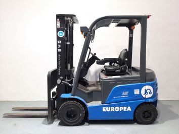 Carretilla Elevadora Electrica 4 ruedas BYD ECB25C