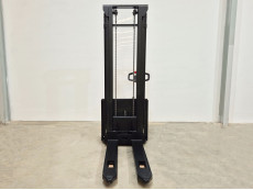 Apilador Electrico conductor a pie mb forklift ESA121 (2S360) - 3712010 | Europea de Carretillas