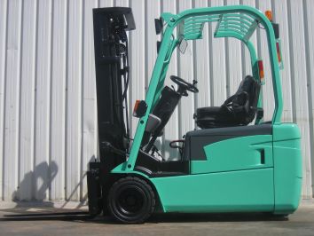 Carretilla Elevadora Electrica 3 ruedas MITSUBISHI FB20NT-MC