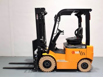 Carretilla Elevadora Electrica 4 ruedas MB FORKLIFT EFL181 (Litio)