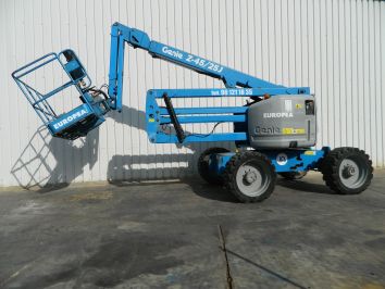 Plataforma Articulada Diesel GENIE Z45/25J