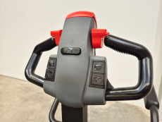 Transpaleta Electrica con plataforma mb forklift RPL201H (Litio) - 2929041 | Europea de Carretillas