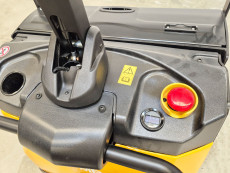 Transpaleta Electrica con plataforma mb forklift RPL201H (Litio) - 2929041 | Europea de Carretillas