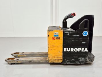 Transpaleta Electrica con plataforma MB FORKLIFT KPL201 (Litio)