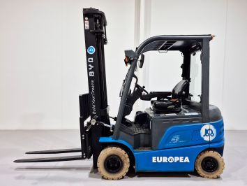 Carretilla Elevadora Electrica 4 ruedas BYD ECB25C