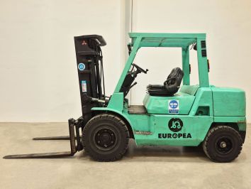 Carretilla Elevadora Diesel MITSUBISHI FD45K-MC
