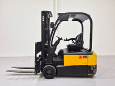 Carretilla Elevadora Electrica 3 ruedas mb forklift CPD18TV8-LI - 3119003 | Europea de Carretillas