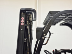 Carretilla Elevadora Electrica 3 ruedas mb forklift CPD18TV8-LI - 3119003 | Europea de Carretillas