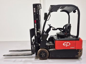 Carretilla Elevadora Electrica 3 ruedas MB FORKLIFT CPD18TW8-LI