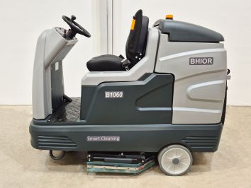Fregadora Industrial Conductor Sentado BHIOR B1060