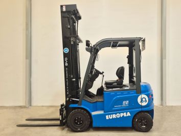 Carretilla Elevadora Electrica 4 ruedas BYD SEF25B