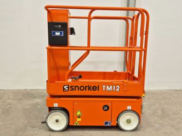Plataforma Vertical Electrica SNORKEL TM12