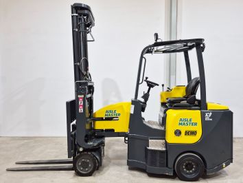 Carretilla Articulada Electrica COMBILIFT AISLE MASTER 15NE