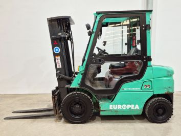 Carretilla Elevadora Diesel MITSUBISHI FD25NT