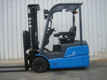 Carretilla Elevadora Electrica 3 ruedas BYD ECB16C