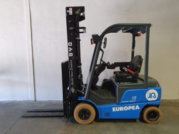 Carretilla Elevadora Electrica 4 ruedas BYD ECB16D