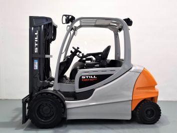 Carretilla Elevadora Electrica 4 ruedas STILL RX60-50/600