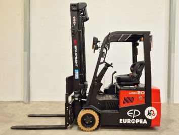 Carretilla Elevadora Electrica 3 ruedas EP CPD20TVL