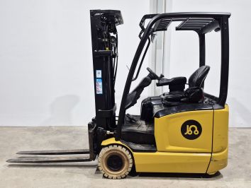 Carretilla Elevadora Electrica 3 ruedas CATERPILLAR EP14ANT