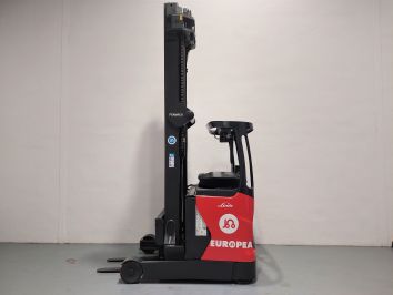 Carretilla Retractil conductor sentado LINDE R16HD-01