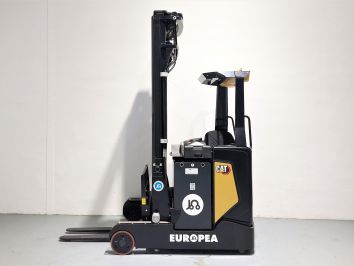 Carretilla Retractil conductor sentado CATERPILLAR NR16N2C