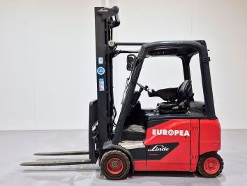 Carretilla Elevadora Electrica 4 ruedas LINDE E20PH-02