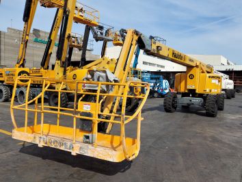 Plataforma Articulada Diesel HAULOTTE HA260PX