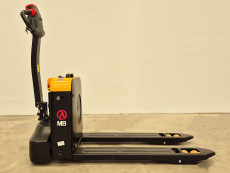 Transpaleta Electrica mb forklift EPL154 (Litio) 24V 30Ah - 3125050 | Europea de Carretillas