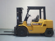 Carretilla Elevadora Diesel caterpillar DP40K-MC - 1238003 | Europea de Carretillas