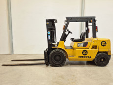 Carretilla Elevadora Diesel caterpillar DP45K - 1251005 | Europea de Carretillas