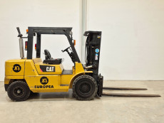 Carretilla Elevadora Diesel caterpillar DP45K - 1251005 | Europea de Carretillas
