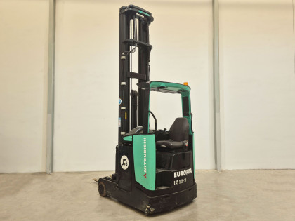 Carretilla Retractil conductor sentado mitsubishi RB16NH - 1315002 | Europea de Carretillas 2