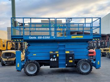 Plataforma Tijera Diesel GENIE GS5390RT