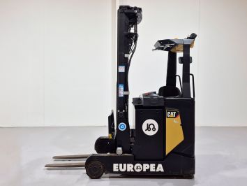 Carretilla Retractil conductor sentado CATERPILLAR NR16N2C