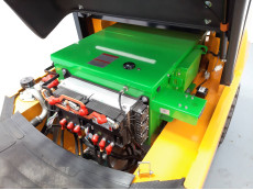 Carretilla Elevadora Electrica 4 ruedas mb forklift EFL302 (Litio) - 3185005 | Europea de Carretillas