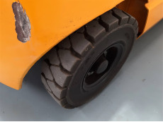 Carretilla Elevadora Electrica 4 ruedas mb forklift EFL302 (Litio) - 3185011 | Europea de Carretillas