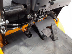 Carretilla Elevadora Electrica 4 ruedas mb forklift EFL302 (Litio) - 3185011 | Europea de Carretillas