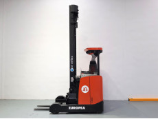 Carretilla Retractil conductor sentado bt RRE-180-E - 3213002 | Europea de Carretillas