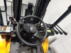 Carretilla Elevadora Electrica 4 ruedas mb forklift EFL352 (Litio) - 3408005 | Europea de Carretillas