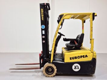Carretilla Elevadora Electrica 3 ruedas HYSTER J1.8XNT MWB