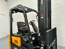 Carretilla Elevadora Electrica 3 ruedas mb forklift CPD18TVL (Litio) 80V 205Ah - 3521036 | Europea de Carretillas