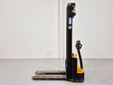 Apilador Electrico conductor a pie mb forklift ES12-12ES (2S360) - 2405022 | Europea de Carretillas