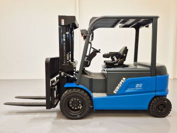Carretilla Elevadora Electrica 4 ruedas BYD ECB50C (Litio) 80V 540Ah