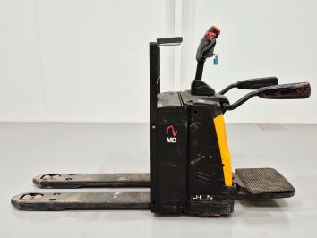 Transpaleta Electrica con plataforma MB FORKLIFT RPL201H (Litio)