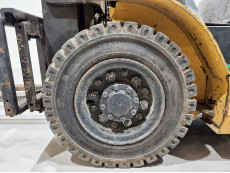 Carretilla Elevadora Diesel caterpillar DP25NTD - 2944006 | Europea de Carretillas