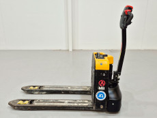 Transpaleta Electrica mb forklift EPL154 (Litio) 24V 30Ah - 3125069 | Europea de Carretillas